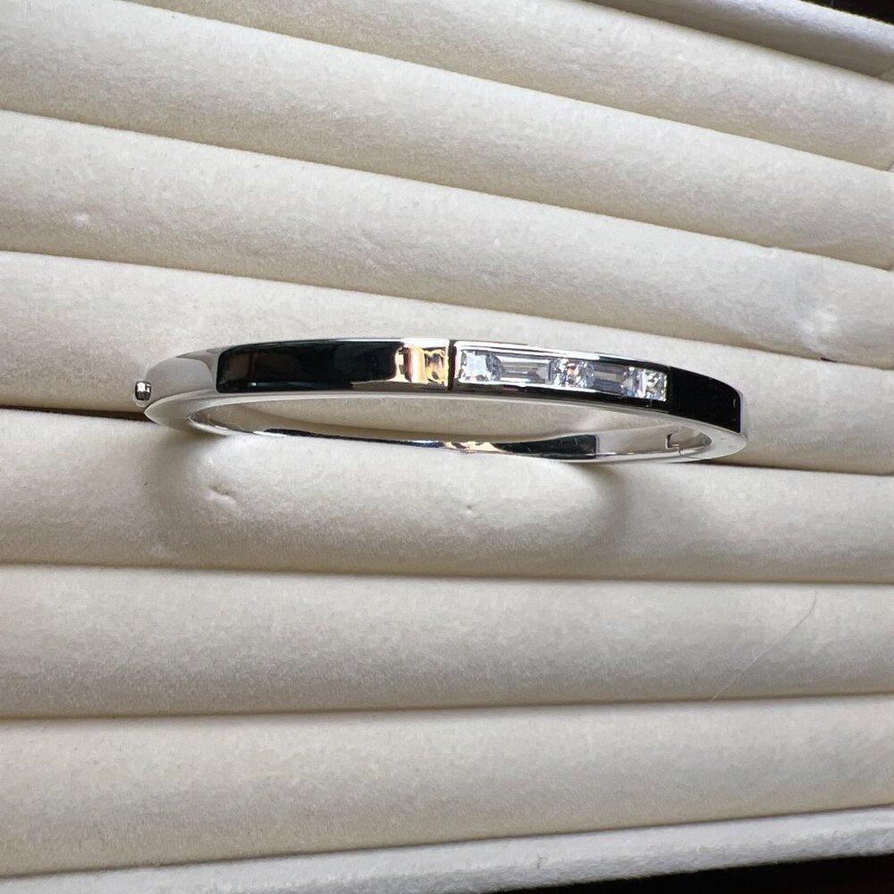Danori CZ Channel Set, Silver Plated, Hinged Bracelet - NWOT - Picture 5 of 10